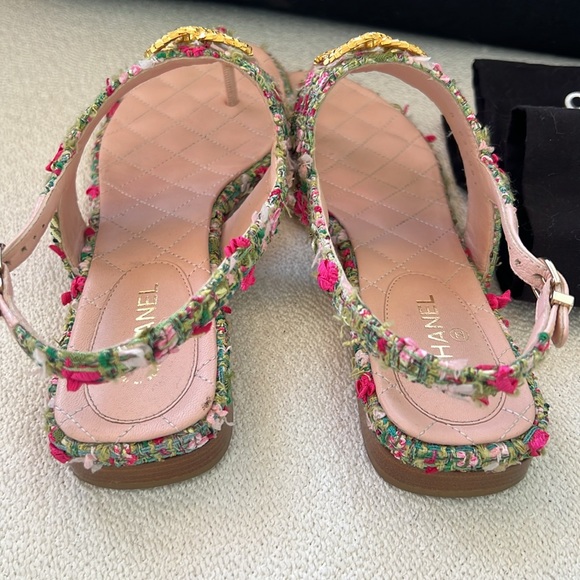 Chanel Tweed Sandals sz 39 - Picture 4 of 6